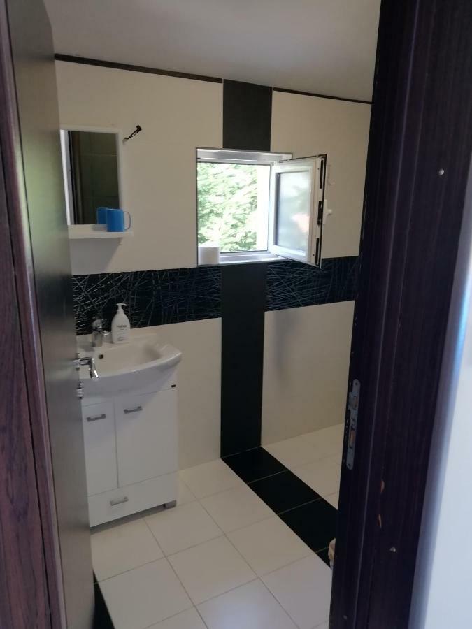 Apartman Marinkovic Dobra Voda Exteriör bild
